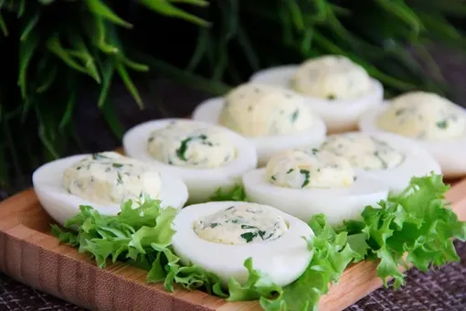 Как приготовить пасту, пиццу, суп и 8 салатов с тунцом. А ещё фаршированные яйца! Рецепты для дома с фото Как приготовить пасту, пиццу, суп и 8 салатов с тунцом. А ещё фаршированные яйца! Рецепты для дома с фото