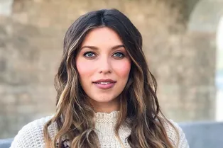 Регина Тодоренко трогательно поздравила маму с днем рождения и показала первые фото с малышом