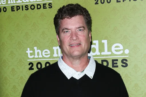 Актёр сериалов «Друзья» и «Доктор Хаус» Пэт Финн умер в 60 лет после борьбы с раком Актёр сериалов «Друзья» и «Доктор Хаус» Пэт Финн умер в 60 лет после борьбы с раком