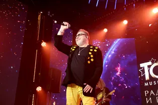 Младший сын Владимира Преснякова впервые побывал на папином концерте. Фото