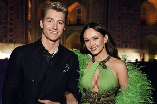 «Личный стилист»: 9-летняя дочь Аиды Гарифуллиной сделала укладку Алексею Воробьёву (видео) «Личный стилист»: 9-летняя дочь Аиды Гарифуллиной сделала укладку Алексею Воробьёву (видео)