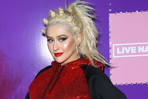 10 неудачных макияжей звёзд (видео) 10 неудачных макияжей звёзд (видео)