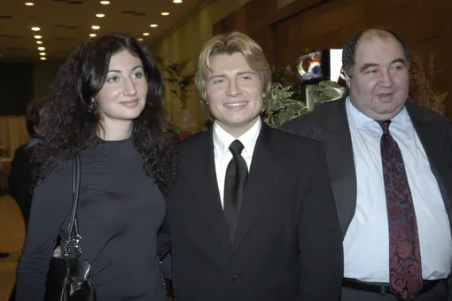 Бывшие родственники Николая Баскова накопили долги в 17 миллиардов рублей Бывшие родственники Николая Баскова накопили долги в 17 миллиардов рублей