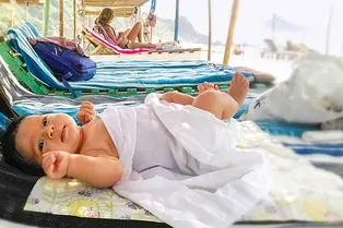 Ребенок с Гоа. Зачем российские женщины летают рожать к океану