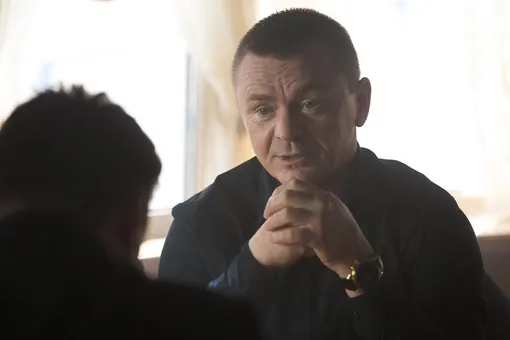 Фото: кадр из фильма «Проклятый чиновник». Режиссер Сарик Андреасян. «Кинокомпания братьев Андреасян» Фото: кадр из фильма «Проклятый чиновник». Режиссер Сарик Андреасян. «Кинокомпания братьев Андреасян»