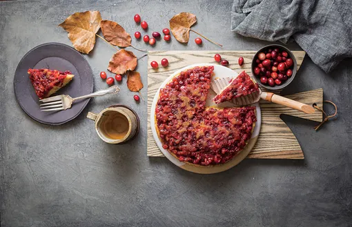 Перевёрнутый клюквенный пирог