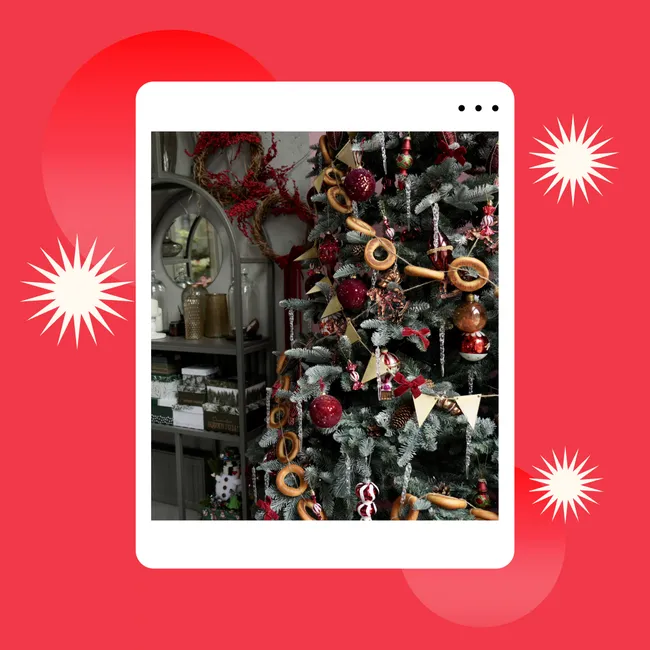 Как красиво украсить ёлку в русском стиле: модные приёмы и фото от дизайнера