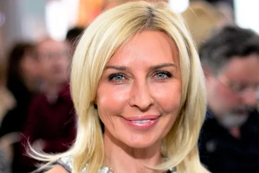 «Ты — пример». Светлана Лазарева обратилась к Татьяне Овсиенко в день 54-летия «Ты — пример». Светлана Лазарева обратилась к Татьяне Овсиенко в день 54-летия