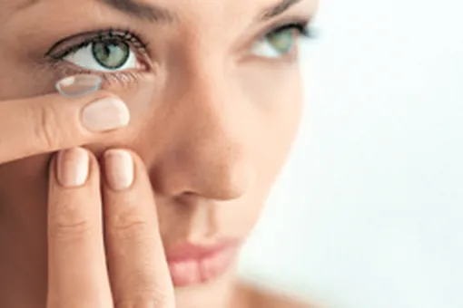 Контактные линзы – спасение для очкариков?