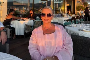 Катя Лель научилась «исцелять звуком» и устроила необычный день рождения Катя Лель научилась «исцелять звуком» и устроила необычный день рождения