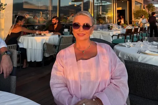 Катя Лель научилась «исцелять звуком» и устроила необычный день рождения Катя Лель научилась «исцелять звуком» и устроила необычный день рождения