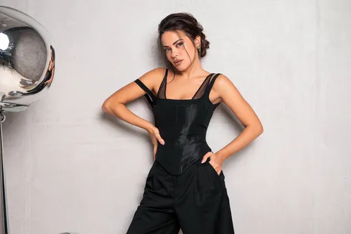 «Всегда выбирайте себя»: Галина Ржаксенская о неожиданном успехе, воспитании дочери и женской красоте