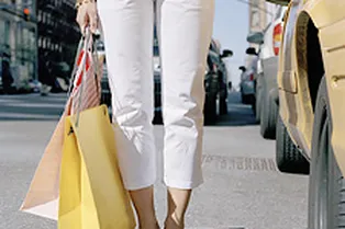 С чем носить брюки-капри