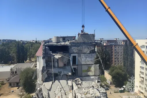 Взрыв в жилом доме в Саратове, унёсший жизни 7 человек, мог быть результатом суицида