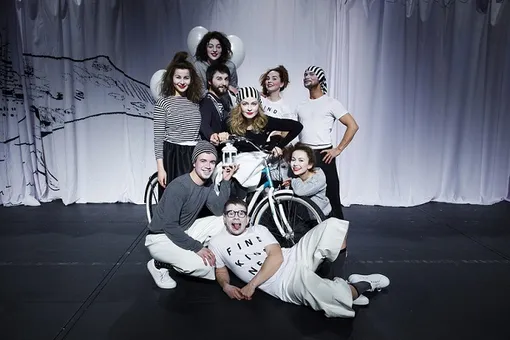 Новый сезон спектакля «СтихоВаренье» стартует на сцене Театра им. М. Н. Ермоловой! Новый сезон спектакля «СтихоВаренье» стартует на сцене Театра им. М. Н. Ермоловой!