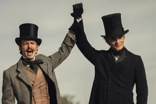 От создателей «Острых козырьков»: стоит ли смотреть новый сериал «Дом Гиннеса» От создателей «Острых козырьков»: стоит ли смотреть новый сериал «Дом Гиннеса»