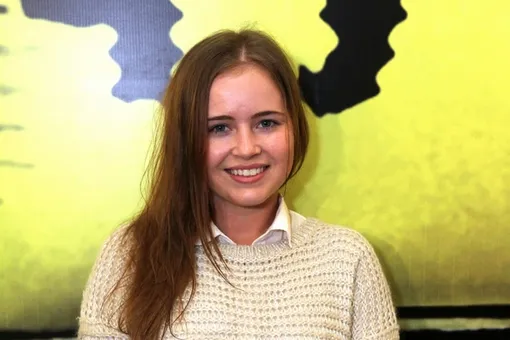 «Это не она!»: звезда сериала «Физрук» похудела на 15 кг и запела «Это не она!»: звезда сериала «Физрук» похудела на 15 кг и запела