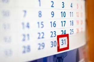 Хитрость с календарём: как растянуть новогодние каникулы 2027 до 16 дней, взяв всего три дня отпуска Хитрость с календарём: как растянуть новогодние каникулы 2027 до 16 дней, взяв всего три дня отпуска