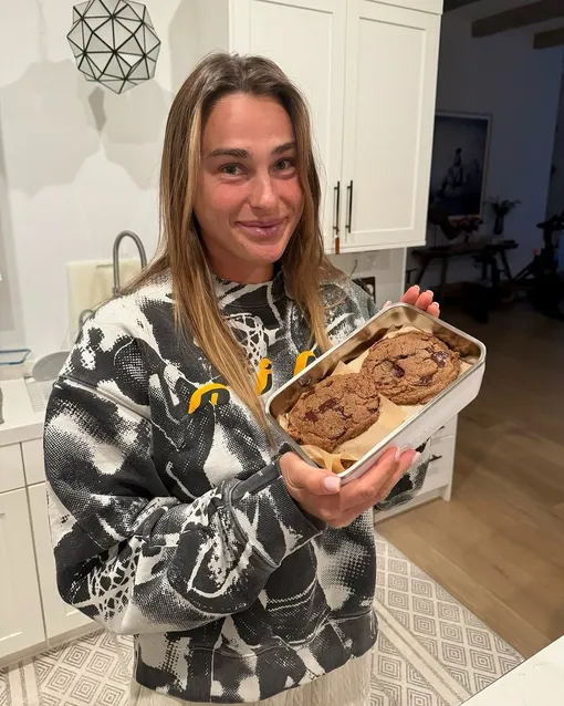 кухня арины соболенко фото кухня арины соболенко фото