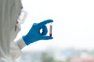 Российские учёные объявили о разработке лекарства от коронавируса