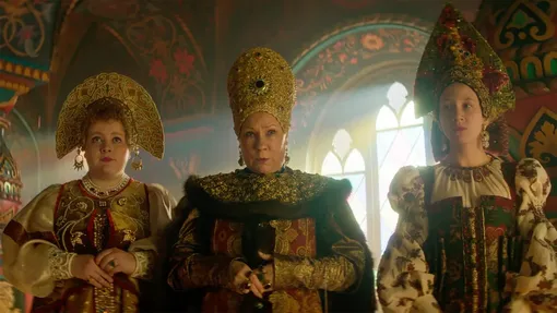 Ткачиха с поварихой, с сватьей бабой Бабарихой