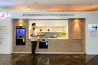 Выглядит превосходно – готовит с умом: модельный ряд премиальной встраиваемой бытовой техники LG для российского рынка