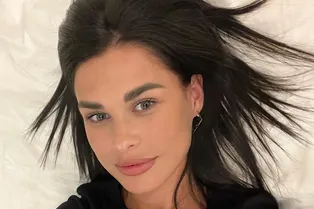 Экс-участница «Дома-2» Ирина Пинчук показала, видео с животом сразу после родов