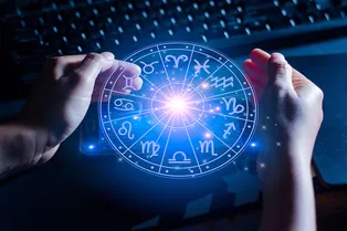 Лунный гороскоп на 18 апреля: новый дом для Близнецов, романтика для Водолеев, поездка на природу для Львов