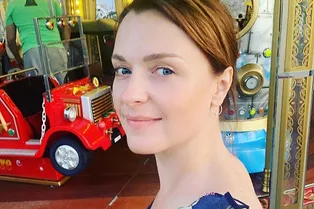 «Берегитесь, мальчишки»: Светлана Антонова выложила архивные фото дочери в ее день рождения «Берегитесь, мальчишки»: Светлана Антонова выложила архивные фото дочери в ее день рождения