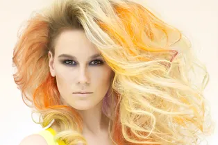 Назад в прошлое: как вернуться к своему натуральному цвету волос