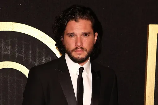 Звезда «Игры престолов» прокомментировал слухи о романе с экс-участницей телепроекта «Дом-2» Звезда «Игры престолов» прокомментировал слухи о романе с экс-участницей телепроекта «Дом-2»