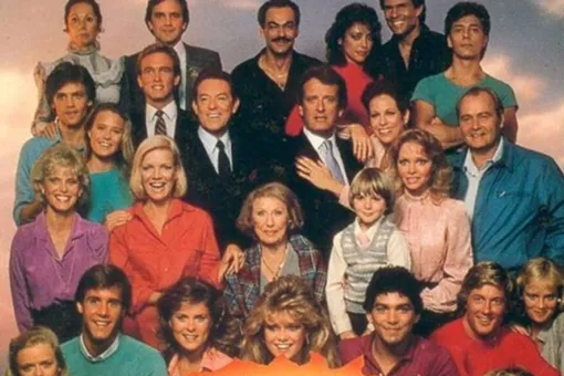 Шесть СиСи Кэпвеллов, письмо от Рейгана и бутафорский нос. Интересные факты о «Санта-Барбаре» Шесть СиСи Кэпвеллов, письмо от Рейгана и бутафорский нос. Интересные факты о «Санта-Барбаре»