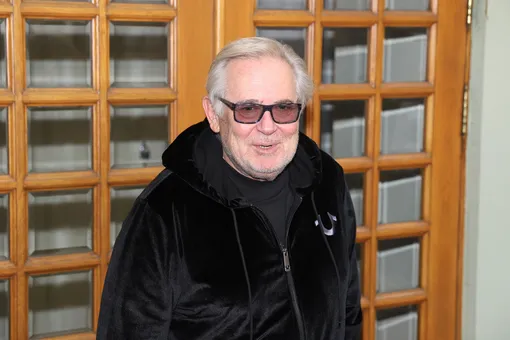 Юрий Стоянов опроверг сообщения о проблемах со здоровьем Юрий Стоянов опроверг сообщения о проблемах со здоровьем