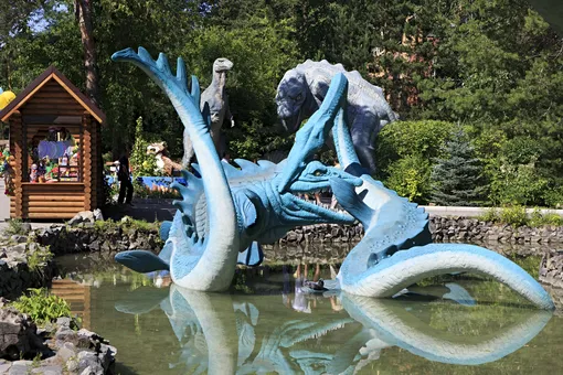 Пожар в Новосибирском зоопарке: погибли ламы и альпаки Пожар в Новосибирском зоопарке: погибли ламы и альпаки