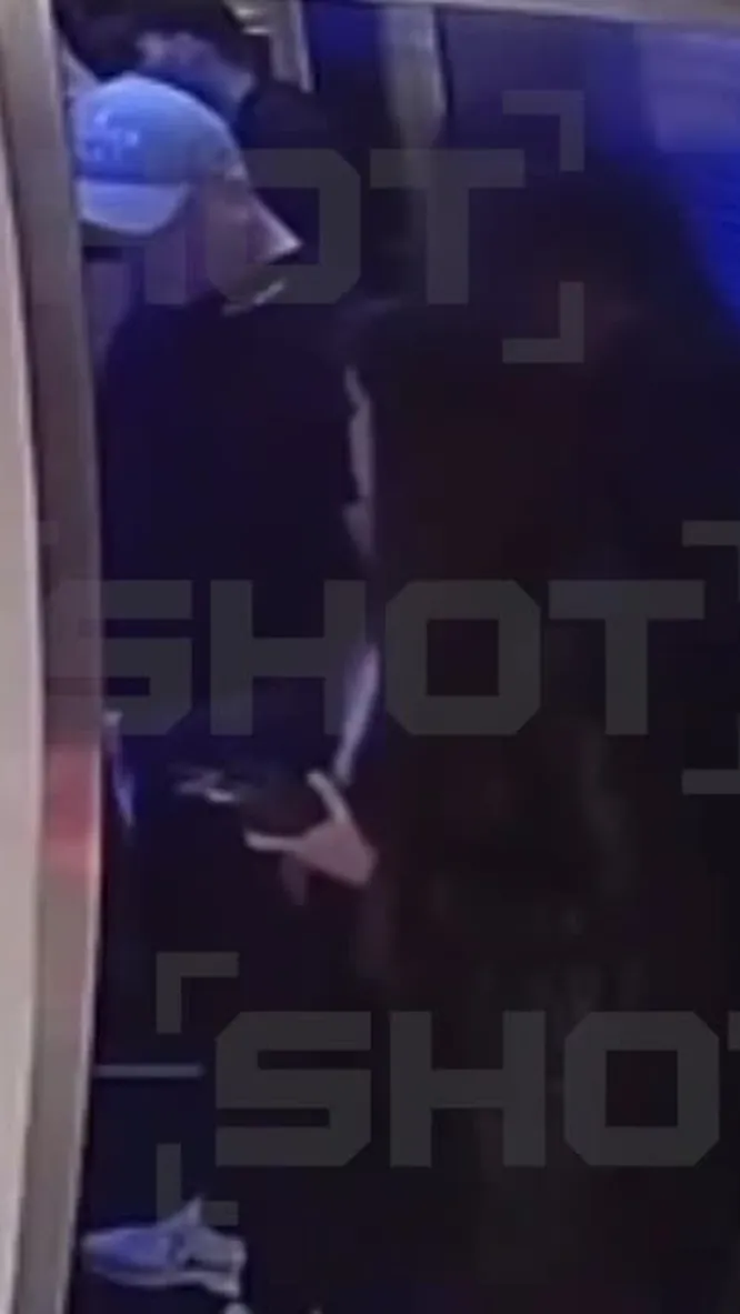 Нажми и смотри