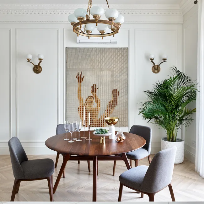 «Избегайте маленьких аксессуаров»: 8 советов от стилиста-декоратора, чтобы превратить квартиру в уютное гнёздышко