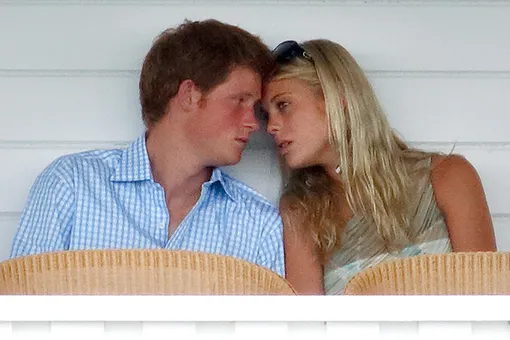 Это было до Меган: почему принц Гарри расстался с Челси Дейви и что происходит в её жизни сейчас