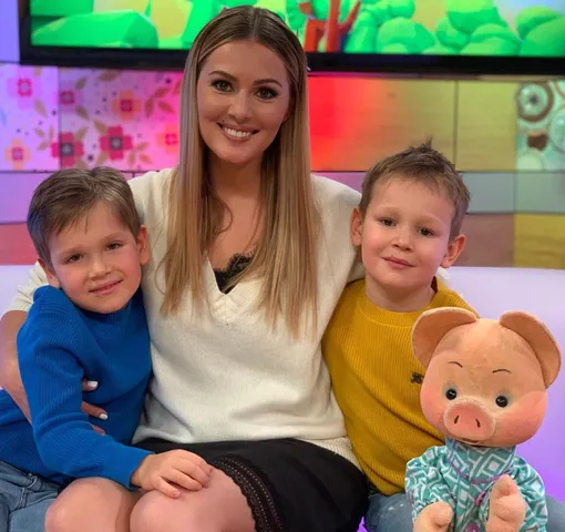 Мария Кожевникова с детьми Мария Кожевникова с детьми