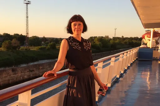 «Придумывать игровые форматы очень интересно»: писатель Татьяна Попова о лучших книгах для детей и современном обучении «Придумывать игровые форматы очень интересно»: писатель Татьяна Попова о лучших книгах для детей и современном обучении