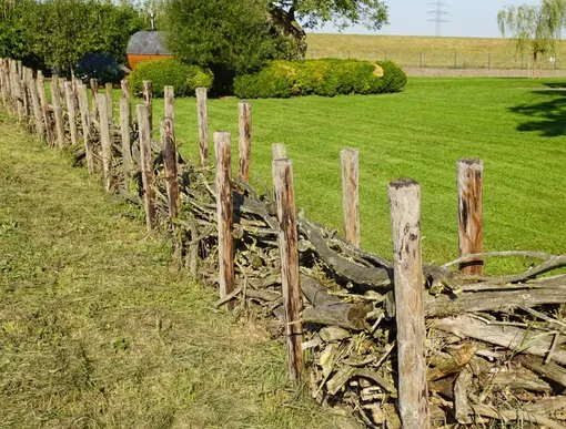 Как построить мёртвую изгородь шаг за шагом