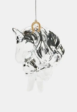 Прозрачная елочная игрушка лошадь для встречи Нового года 2026.