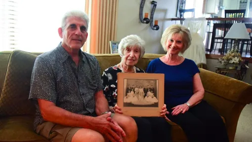 Аида в кругу семьи