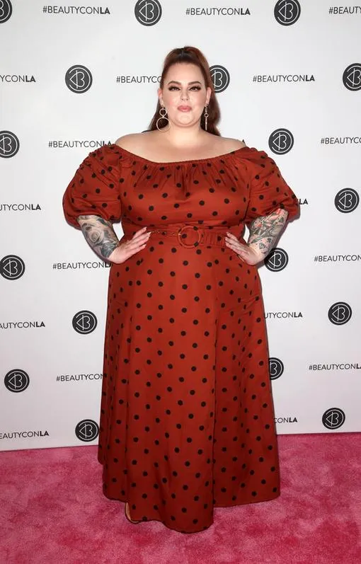 Тесс Холидей Тесс Холидей