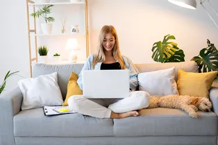 Быть самозанятым — выгодно или нет? Эксперты раскрыли все плюсы и минусы