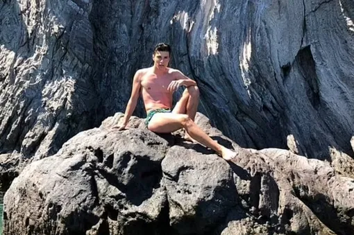 Эдоардо Сантини мечтал о карьере артиста, но передумал из-за веры Эдоардо Сантини мечтал о карьере артиста, но передумал из-за веры