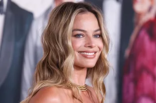 «Завтрак Барби»: какой смузи помогает Марго Робби худеть перед съёмками? «Завтрак Барби»: какой смузи помогает Марго Робби худеть перед съёмками?