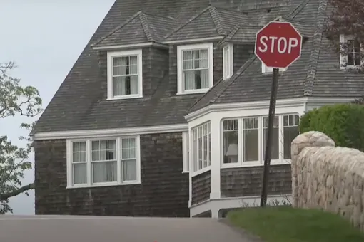 У дома Тейлор Свифт найдены человеческие останки: не исключено, что орудует серийный убийца У дома Тейлор Свифт найдены человеческие останки: не исключено, что орудует серийный убийца