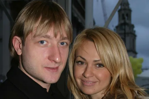 Яна Рудковская взяла в отпуск на Мальдивы сына Евгения Плющенко от первого брака Яна Рудковская взяла в отпуск на Мальдивы сына Евгения Плющенко от первого брака