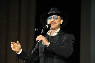 «Вам 70, распишитесь»: Михаил Боярский рассказал об отношении к юбилею, уходе со сцены и семье