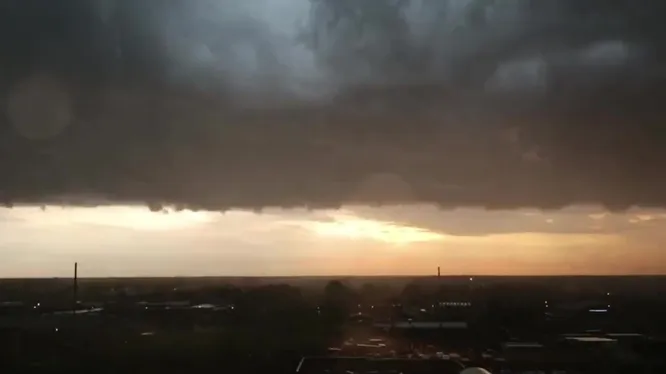 Нажми и смотри